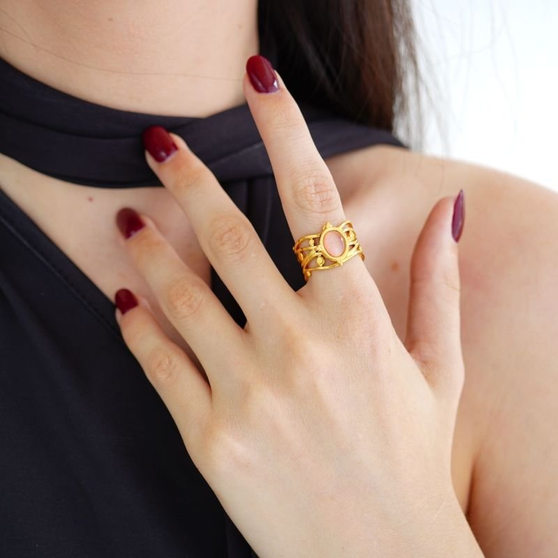 Anel Abstract Pink Levemente Regulável em Aço Inox