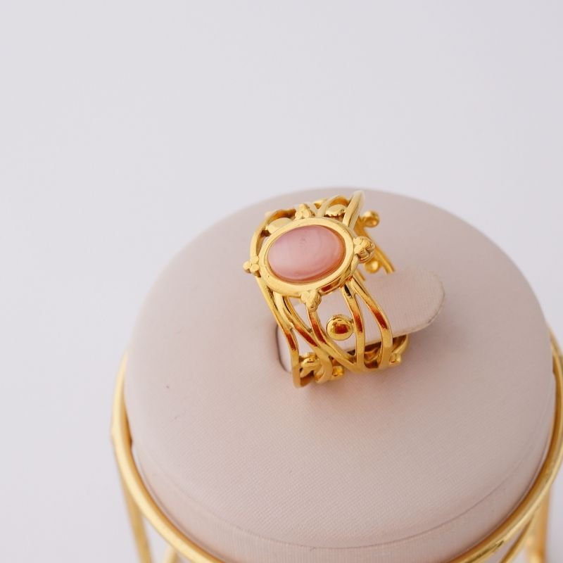 Anel Abstract Pink Levemente Regulável em Aço Inox