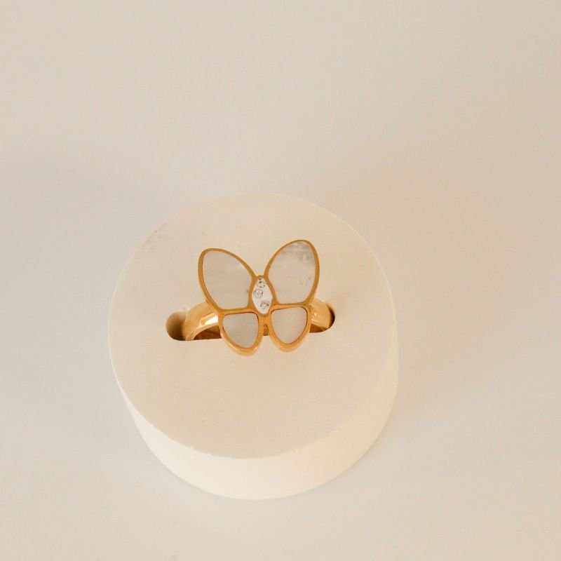 Anel Borboleta Branca em Aço Inox (Tamanho 17)