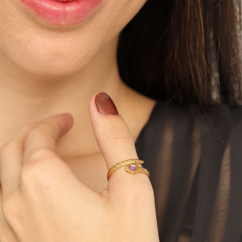 Anel Cobra com Pedrinha Regulável em Aço Inox