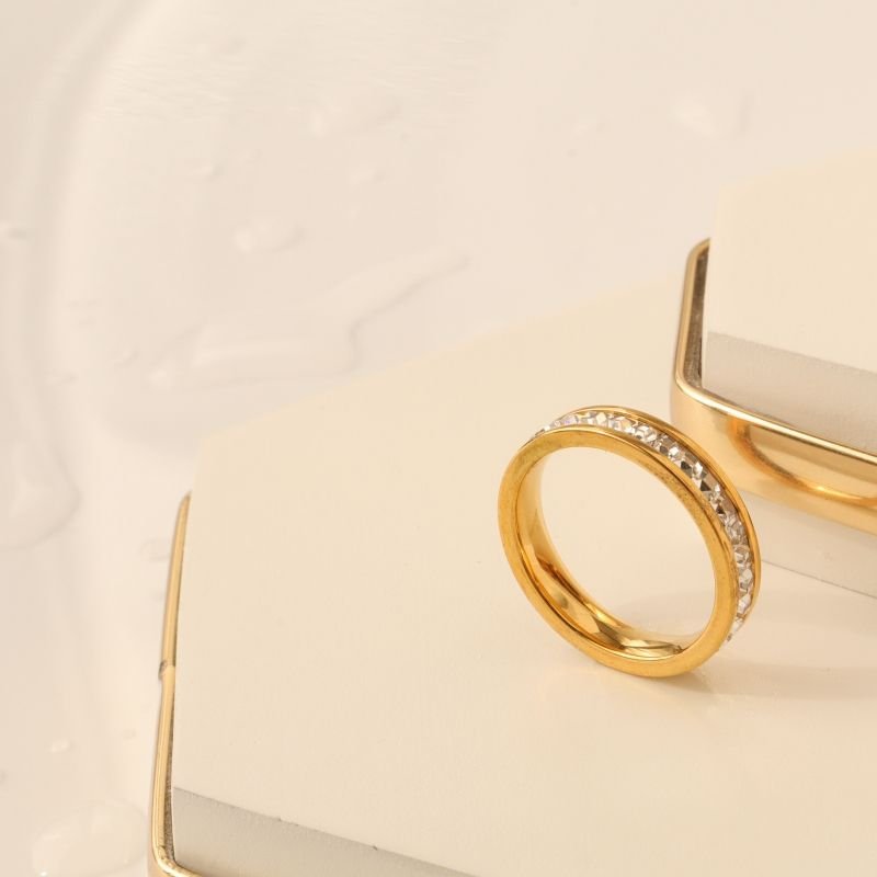 Anel Cravejado em Aço Inox (Tamanho 19)