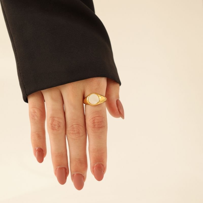 Anel Pedrinha Branca em Aço Inox (Tamanho 19)