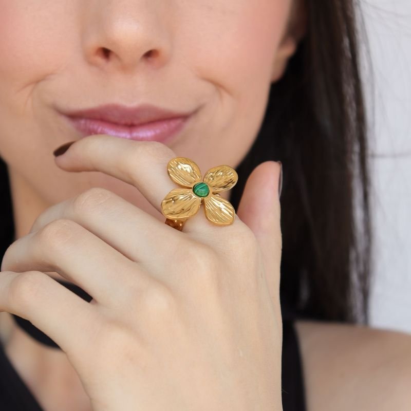 Anel Flor Tamanho 18 em Aço Inox