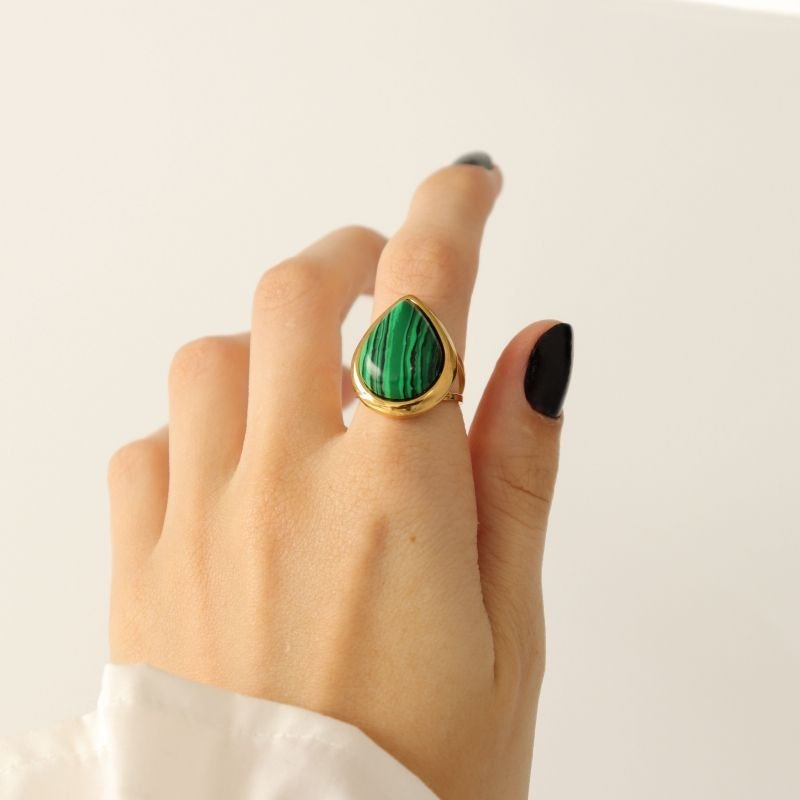 Anel Gota Pedra Levemente Regulavel em Aço Inox (Linha Premium)