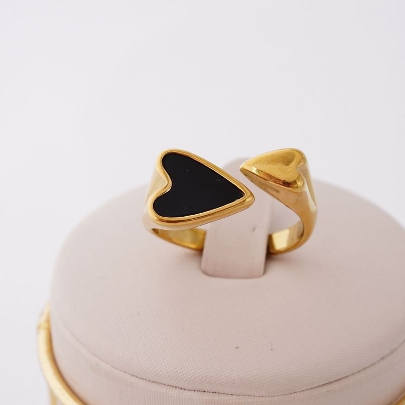 Anel Heart Black em Aço Inox (Tamanho 18)