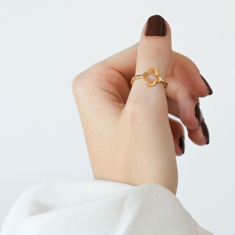 Anel Levemente Regulável em Aço Inox Trevo