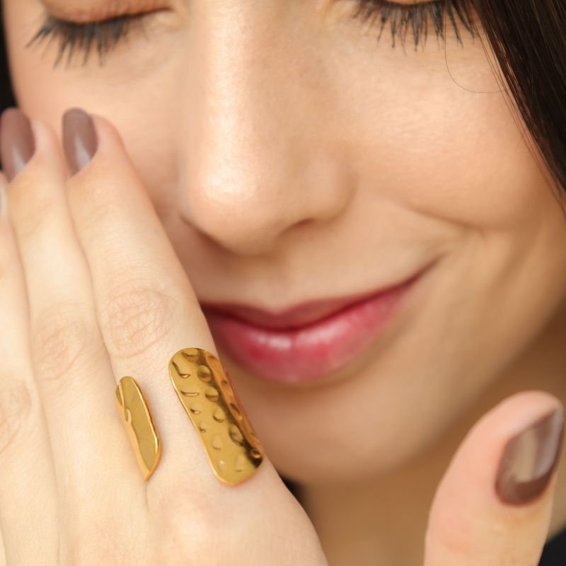 Anel Levemente Regulável Moderno em Aço Inox