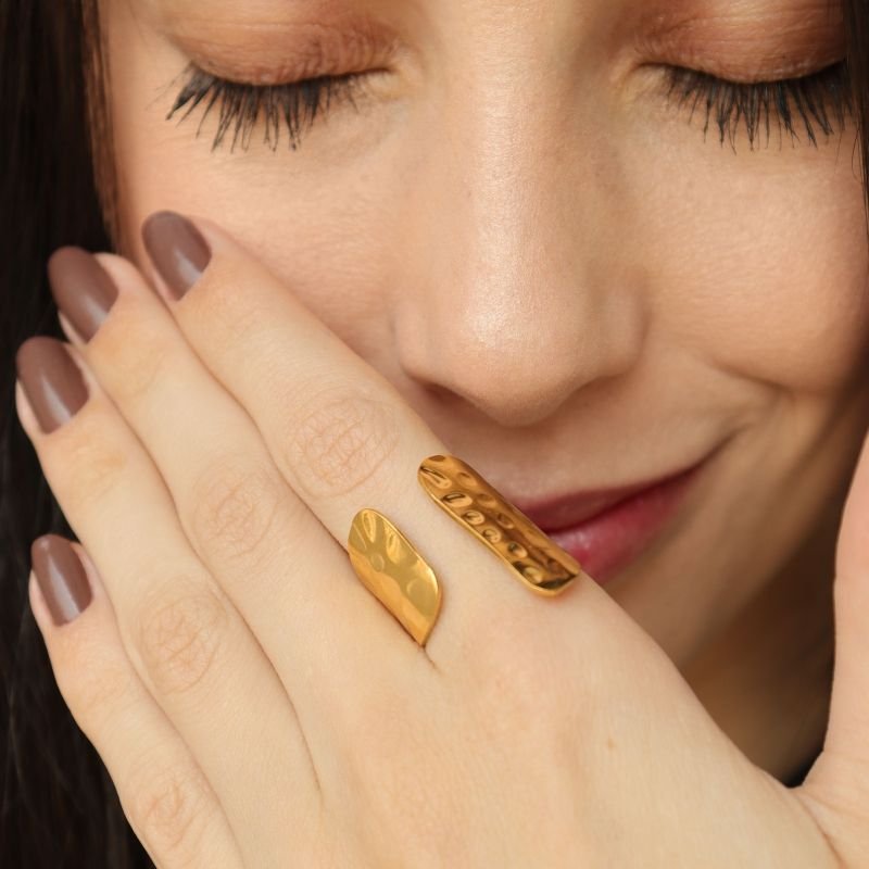 Anel Levemente Regulável Moderno em Aço Inox