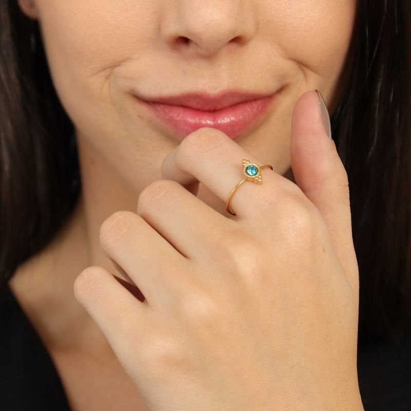 Anel Levemente Regulável Pedrinha em Aço Inox