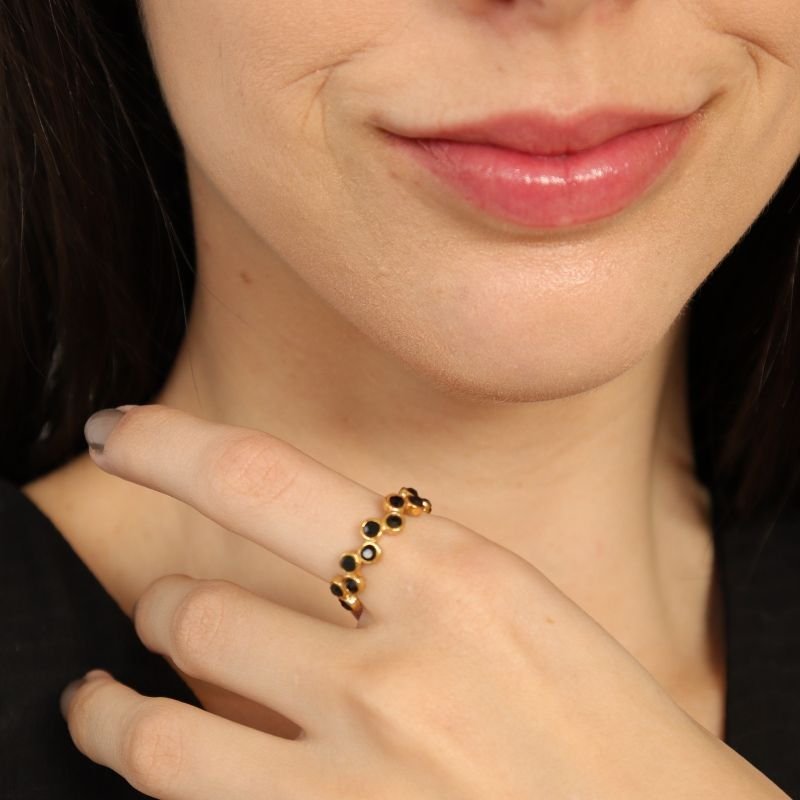 Anel Levemente Regulável Pedrinhas em Aço Inox