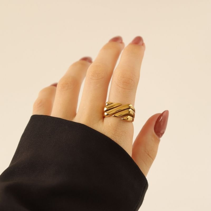 Anel Linhas Minimalista em Aço Inox (Tamanho 19)