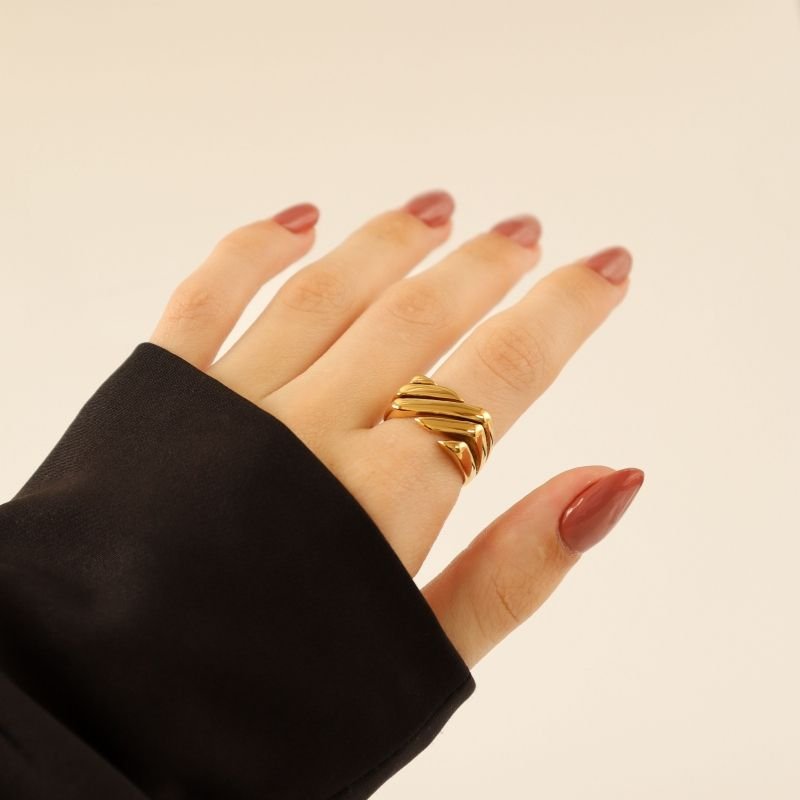 Anel Linhas Minimalista em Aço Inox (Tamanho 20)