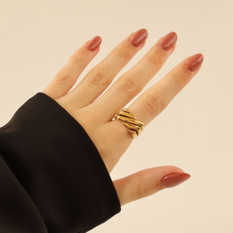 Anel Linhas Minimalista em Aço Inox (Tamanho 20)