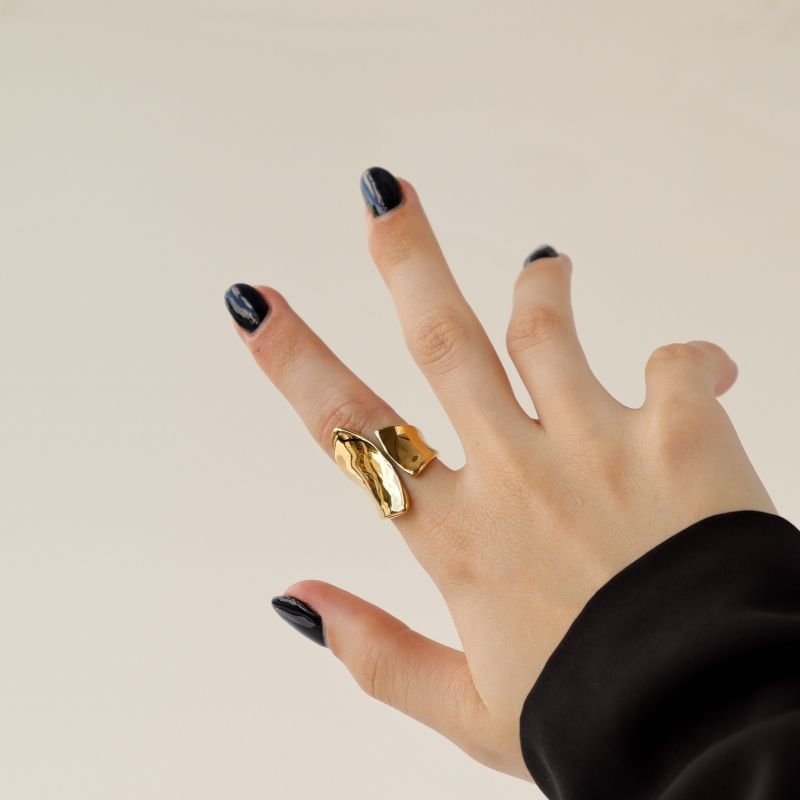 Anel Minimalista Grosso Moderno em Aço Inox (Tamanho 19)