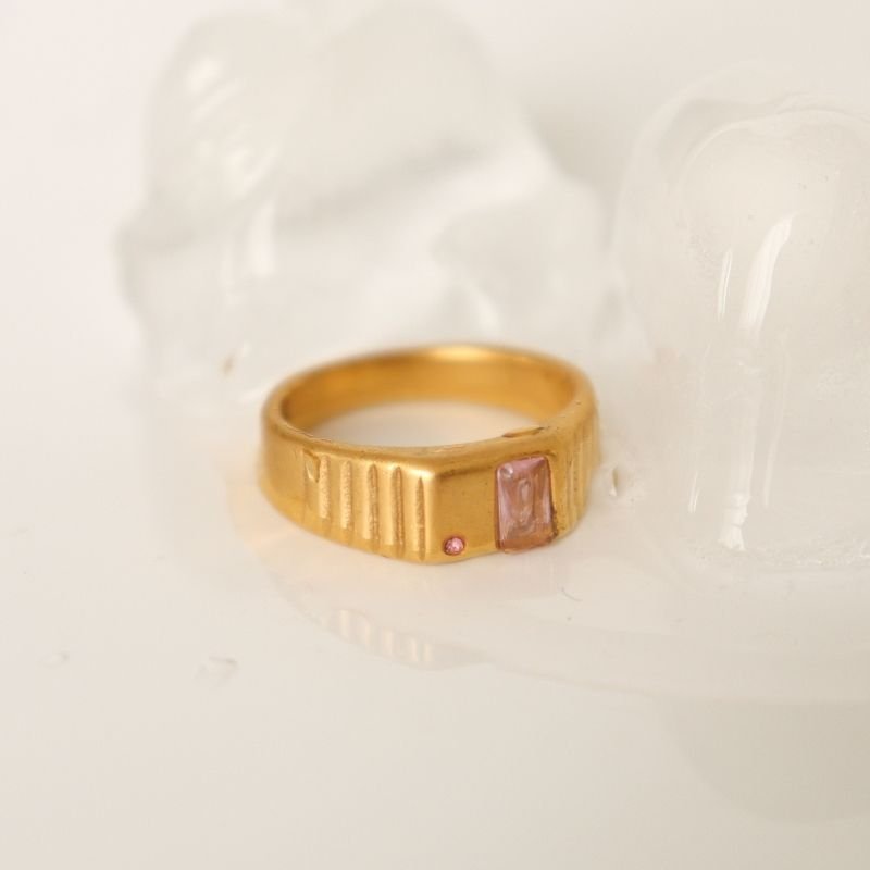 Anel Moderno com Pedrinhas em Aço Inox (Tamanho 18)