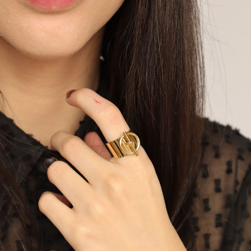 Anel Moderno Levemente Regulável em Aço Inox