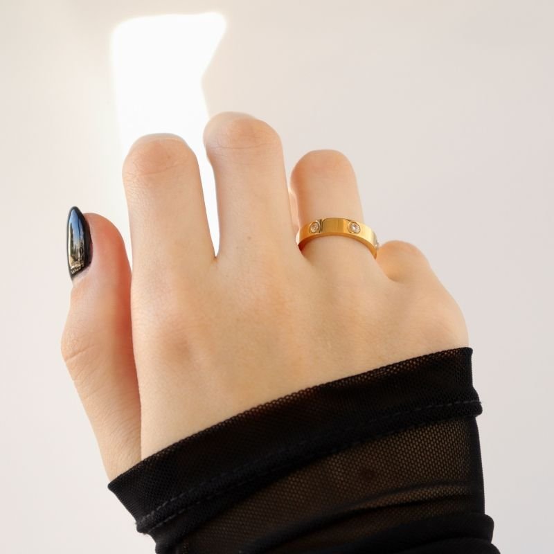 Anel Ponto de Luz Delicado em Aço Inox (Tamanho 18)