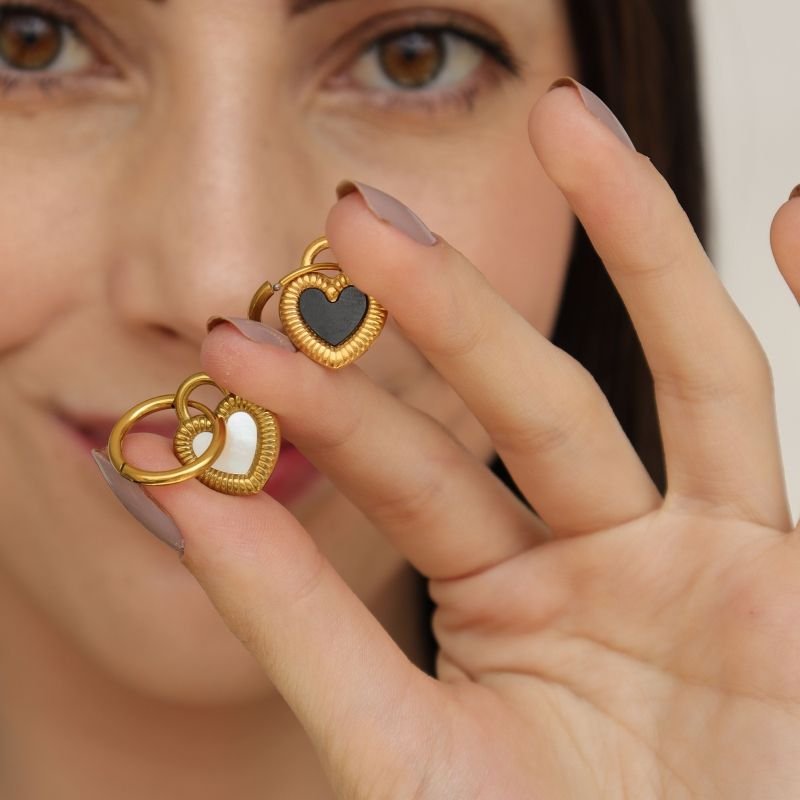 Argola com Coração em Aço Inox (Linha Premium)