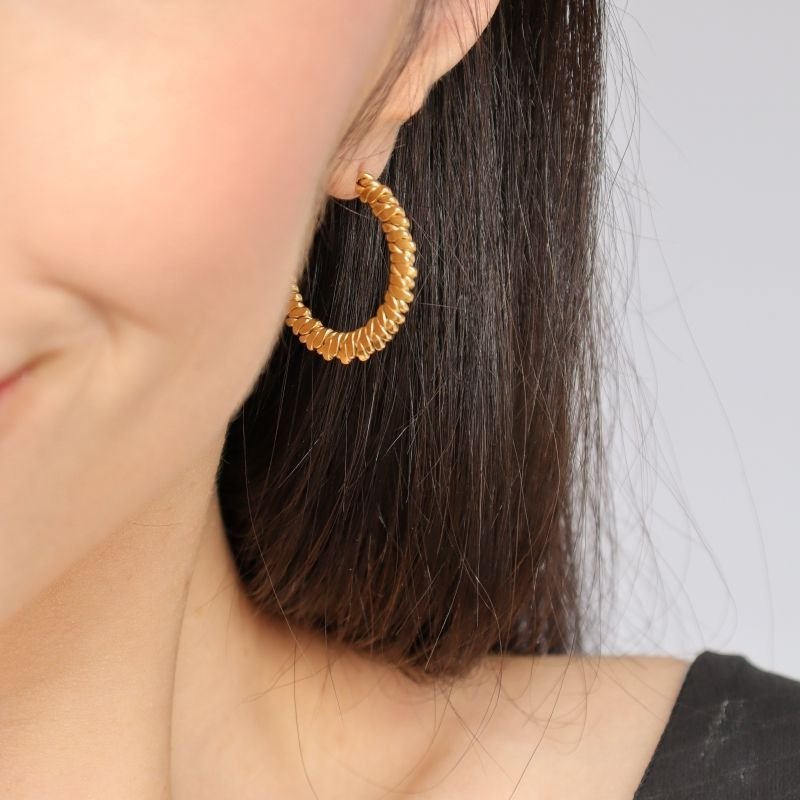 Argola com Textura em Aço Inox