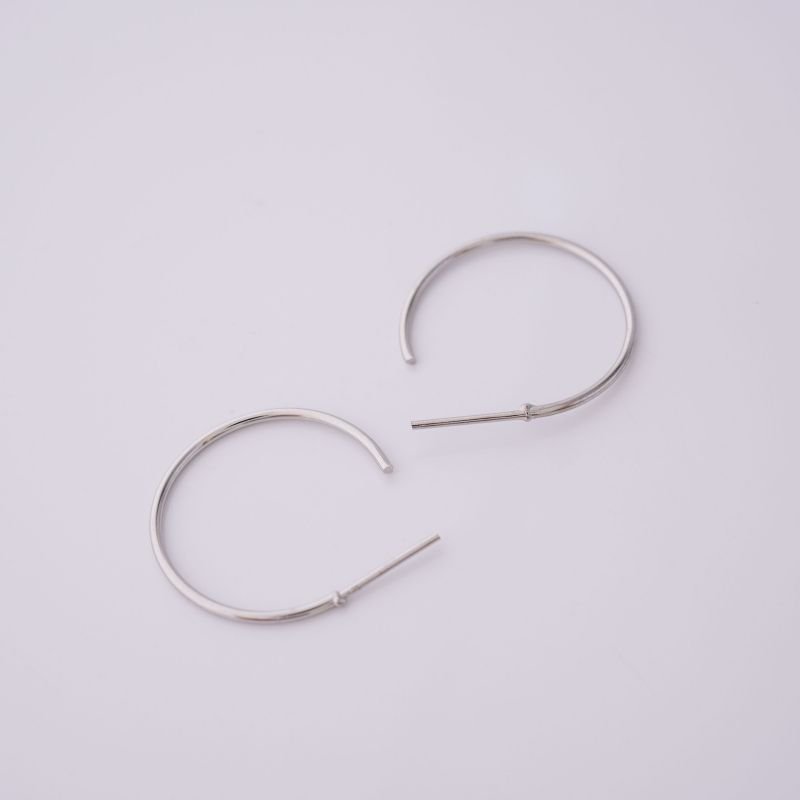 Argola Média Fina em Aço Inox