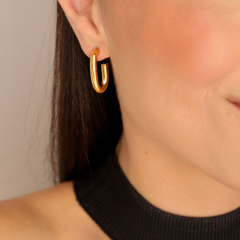 Argola Minimalista em Aço Inox