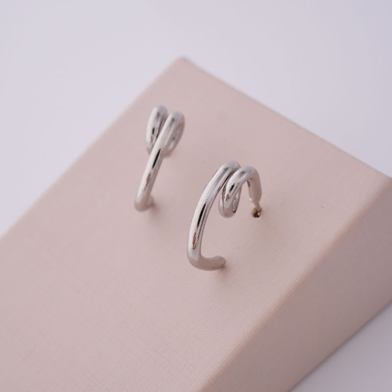 Argola Torção em Aço Inox