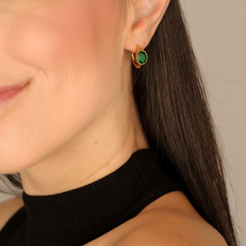 Argolinha com Pedra Verde em Aço Inox (Linha Premium)