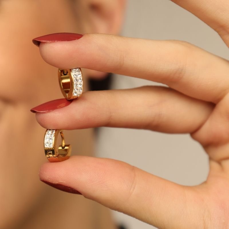 Argolinha Cravejada em Aço Inox