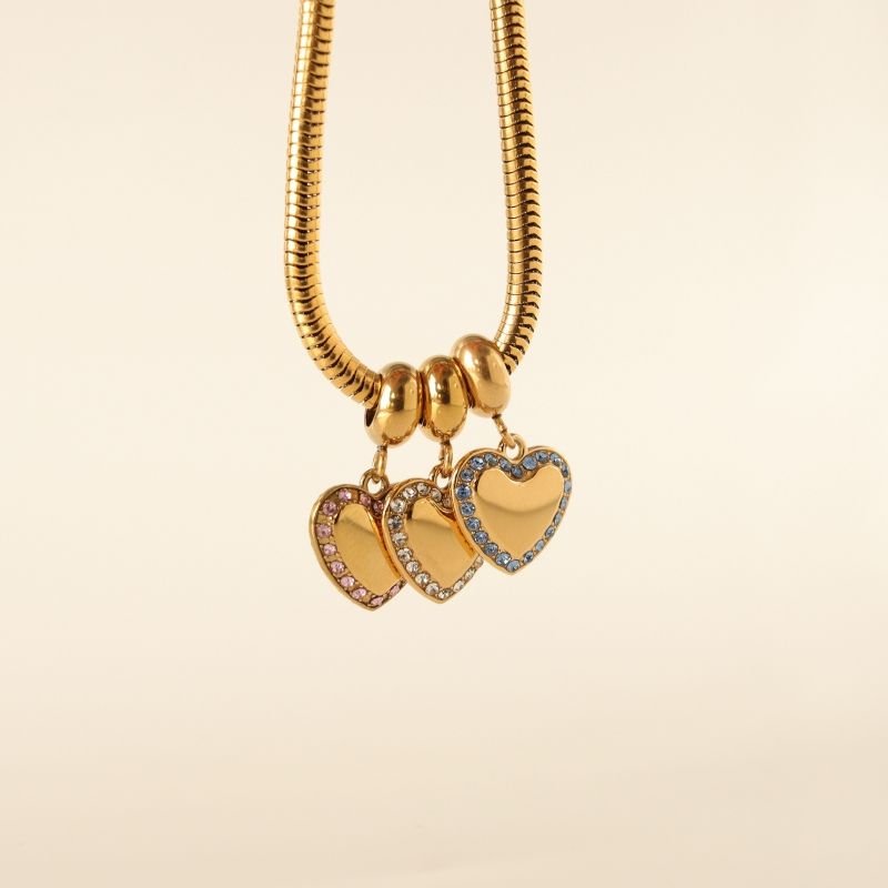 Berloque em Aço Inox Coração com Cravejado