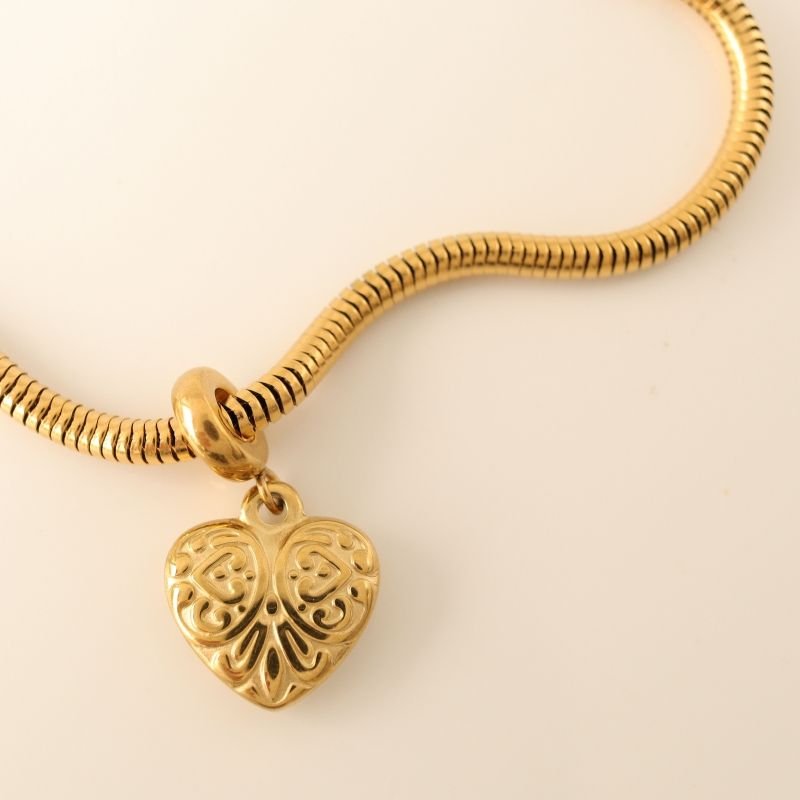 Berloque em Aço Inox Coração com Texturas Peso 7g