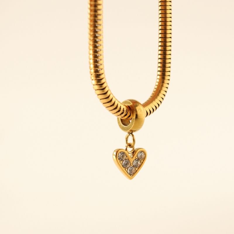 Berloque em Aço Inox Coração Pequeno Cravejado