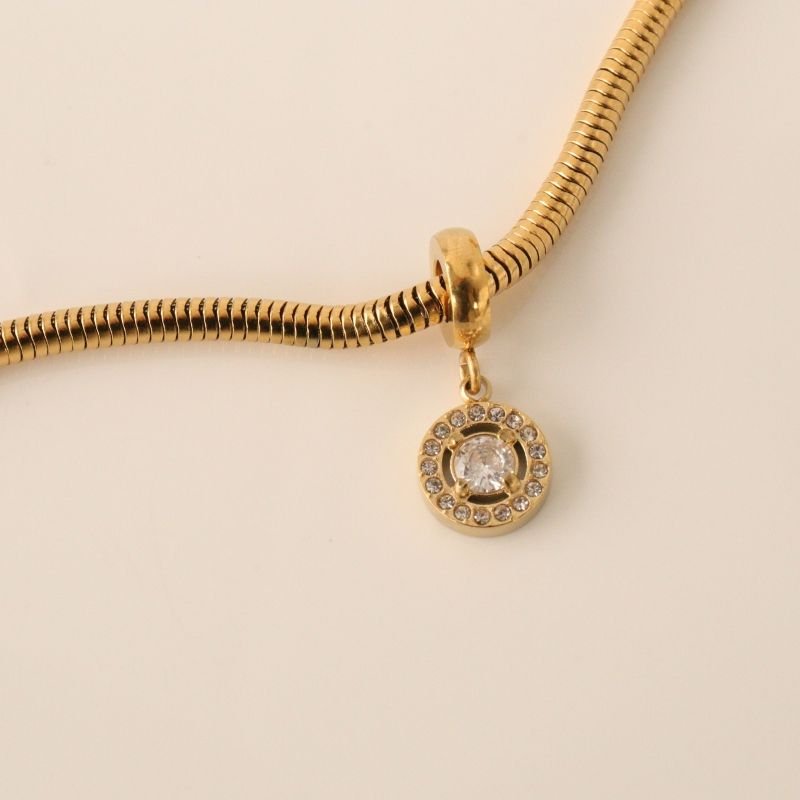 Berloque em Aço Inox Cravejado Cristal