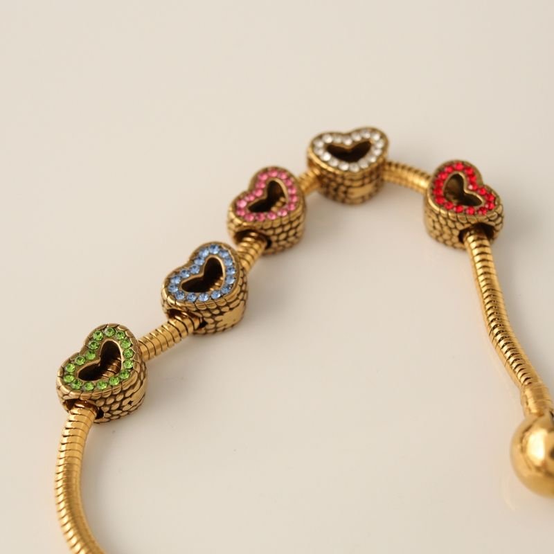 Berloque em Aço Inox Separador Coração com Cravejado