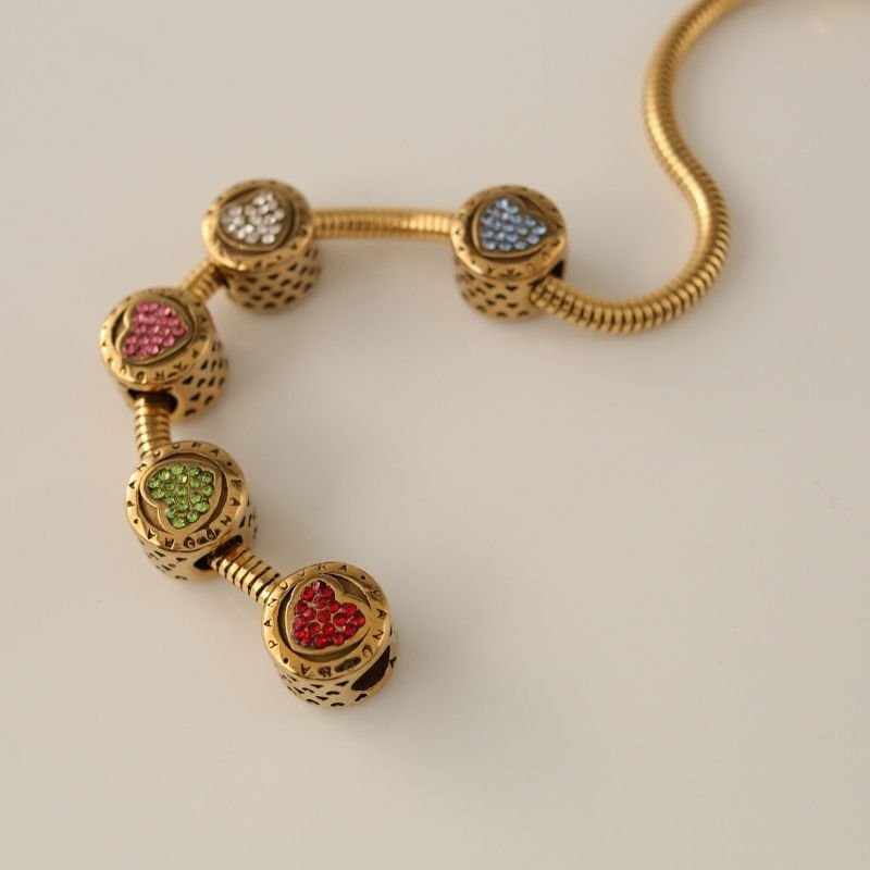 Berloque em Aço Inox Separador Coração com Cravejado