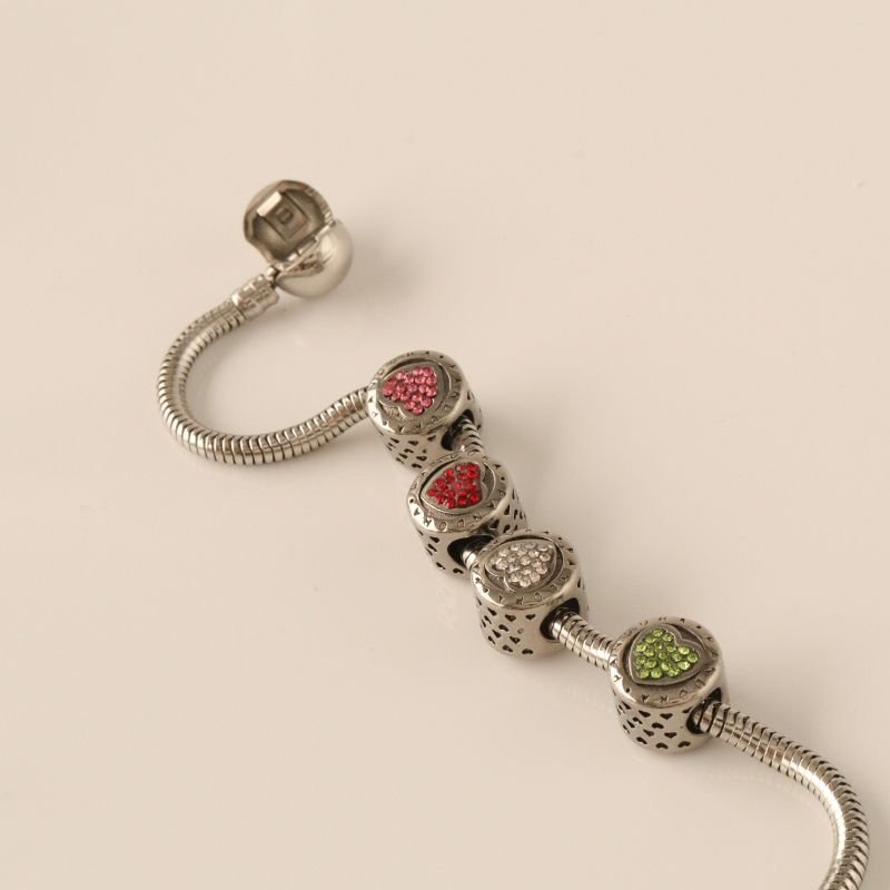 Berloque em Aço Inox Separador Coração Cravejado