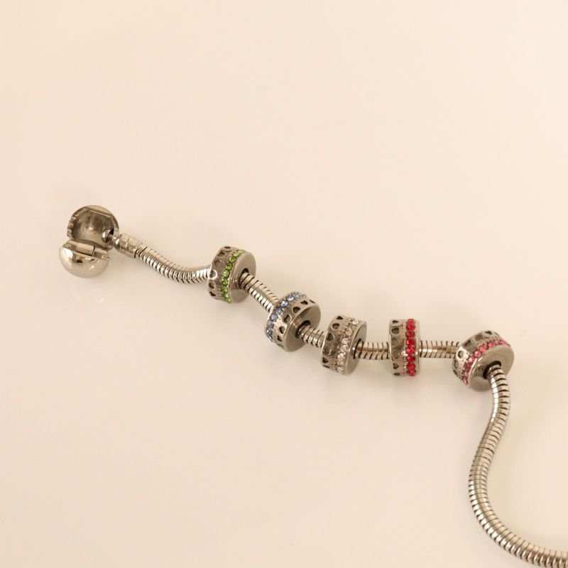 Berloque em Aço Inox Separador Cravejado