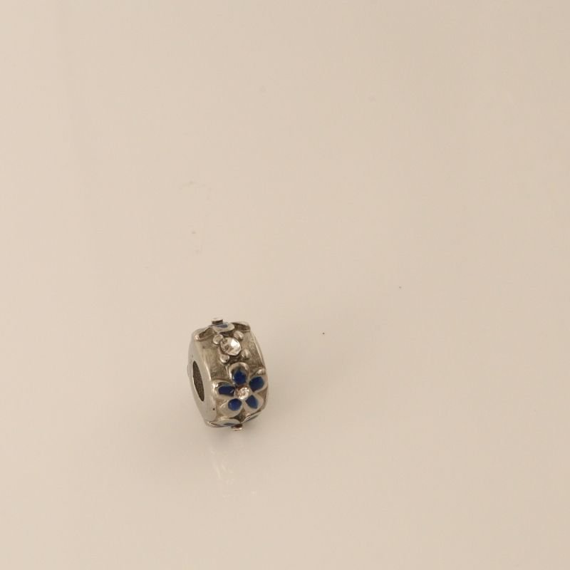 Berloque em Aço Inox Separador Flor Azul