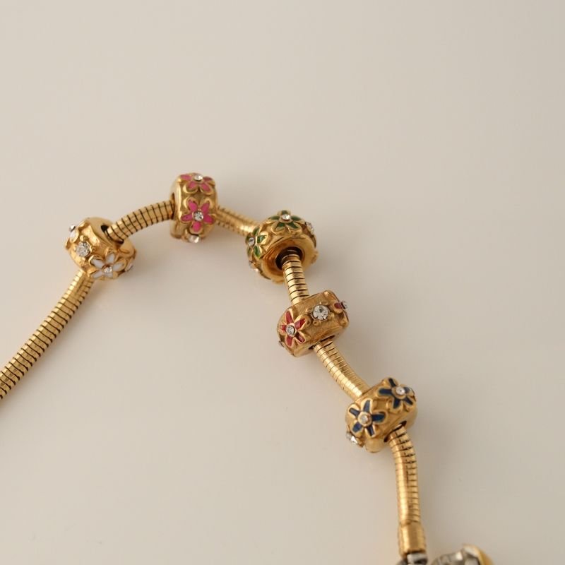 Berloque em Aço Inox Separador Flor Branco