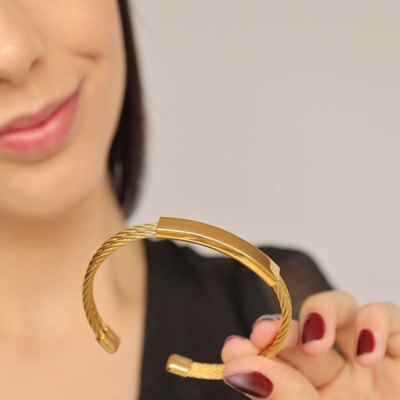 Bracelete com Detalhe em Aço Inox (Linha Premium)