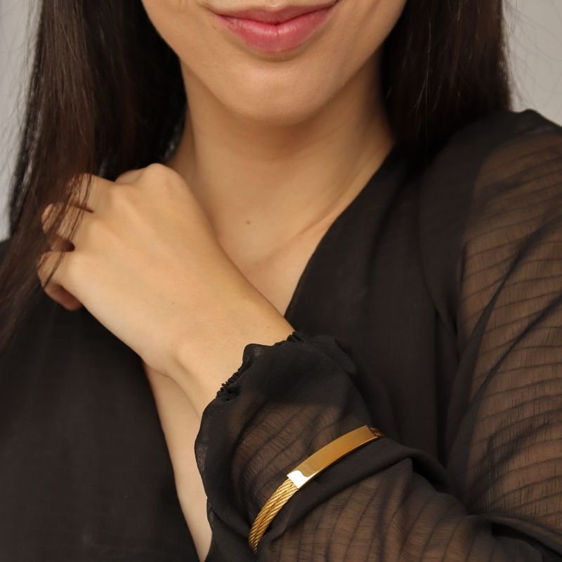 Bracelete com Detalhe em Aço Inox (Linha Premium)