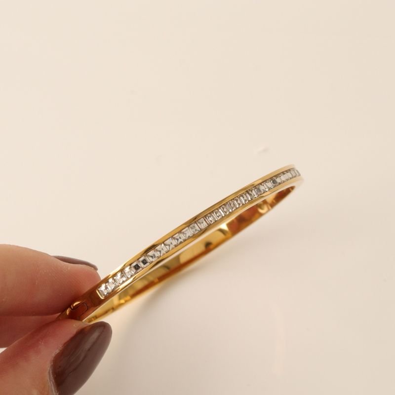 Bracelete Cravejado em Aço Inox (Linha Premium)