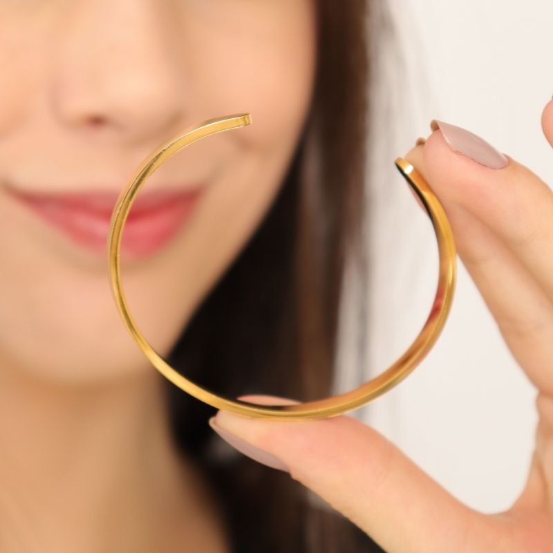 Bracelete Liso em Aço Inox