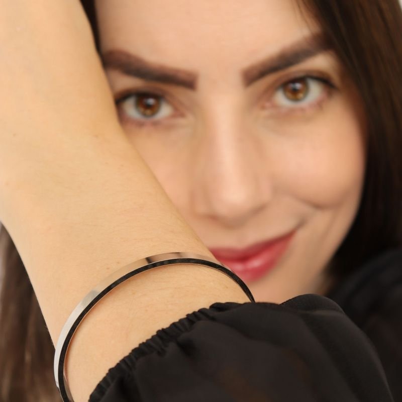 Bracelete Liso em Aço Inox