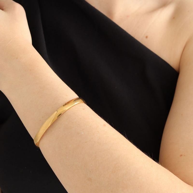 Bracelete Liso Espessura Média em Aço Inox (Linha Premium)