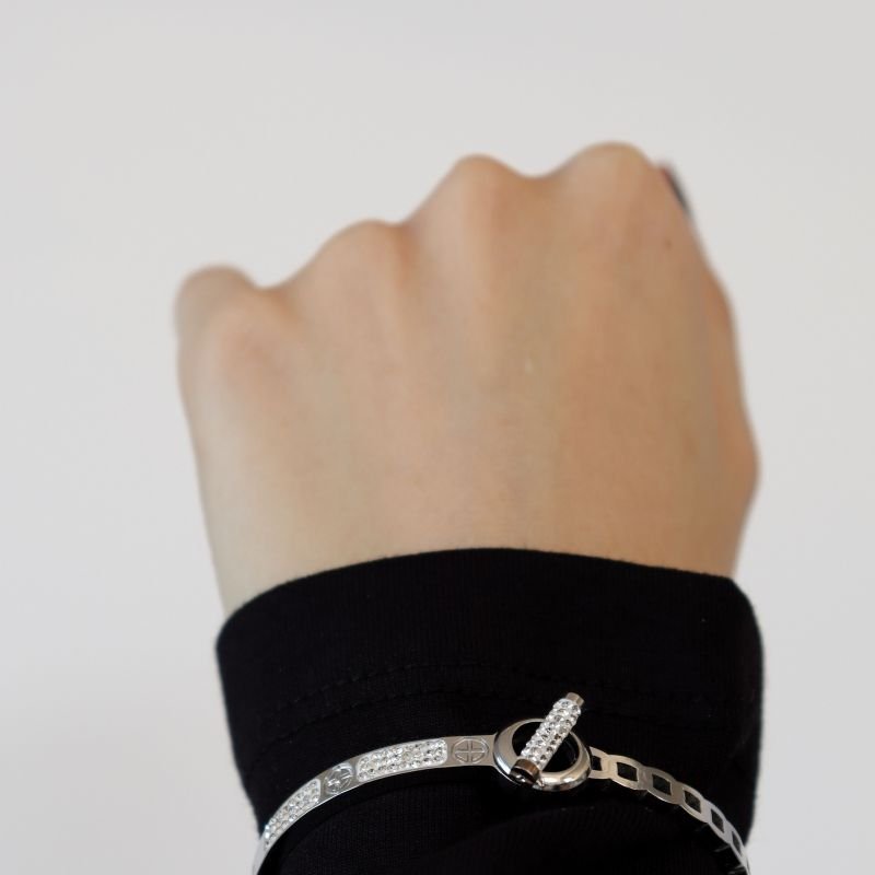 Bracelete Luxo com Detalhes em Aço Inox (Linha Premium)