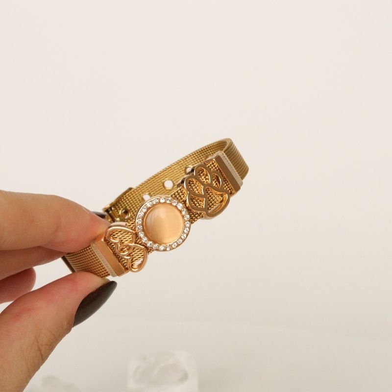 Bracelete Malha com Pingentes Folheados em Aço Inox