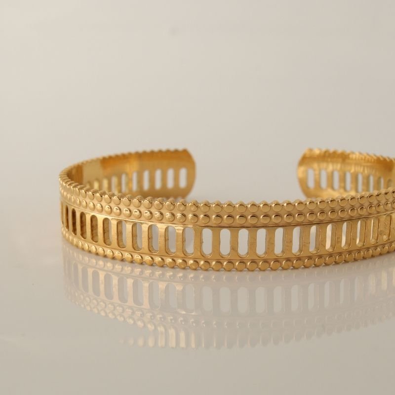 Bracelete Meia Volta em Aço Inox (Linha Premium)