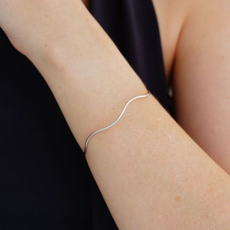 Bracelete Minimalist Essential em Aço Inox