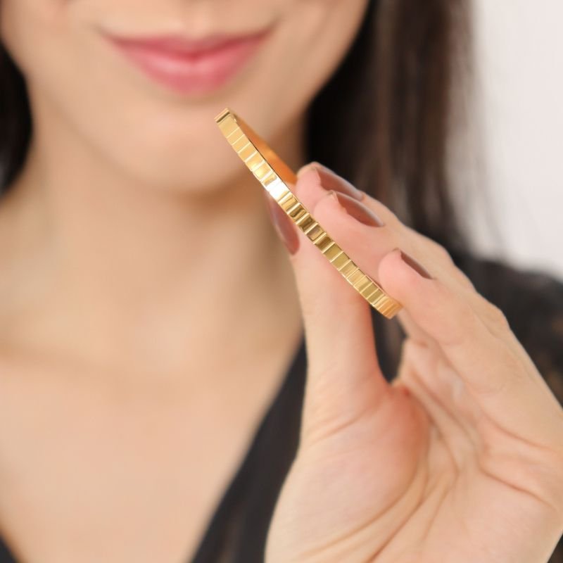 Bracelete Minimalista Delicado em Aço Inox (Linha Premium)