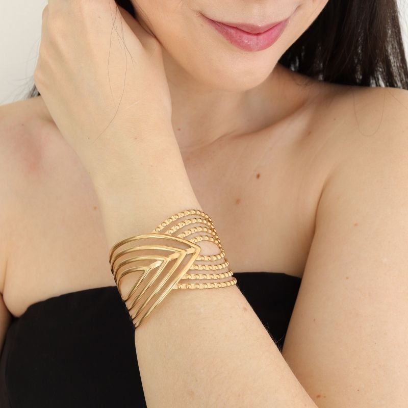 Bracelete Moderno em Aço Inox (Linha Premium)